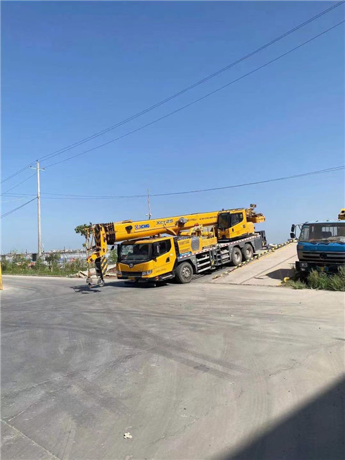 玉山县吊车作业时，可能会产生哪些额外收费项目？